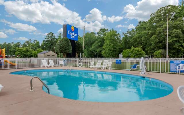 Comfort Inn Petersburg Fort Lee Area