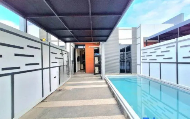 The Modern  Hua-Hin Private Poolvilla from beach 3km