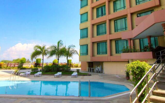 Grand Regal Hotel Davao