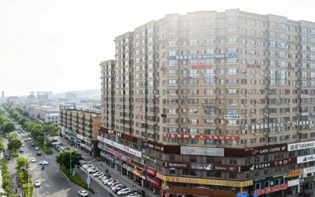 Manting Movie Homestay (Hunchun Century Plaza) — 2-star hotel in Yanbian