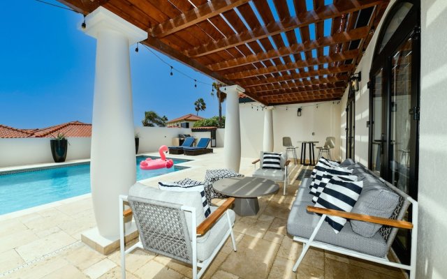 Newly Remodeled 5-bedroom 5-bath in Tierra del Sol!