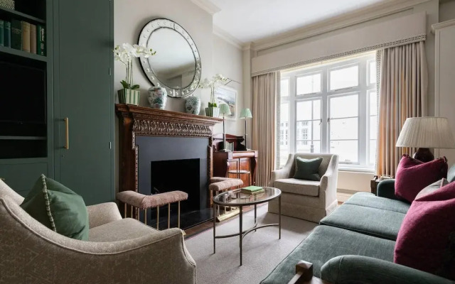 Burton Mews by Onefinestay