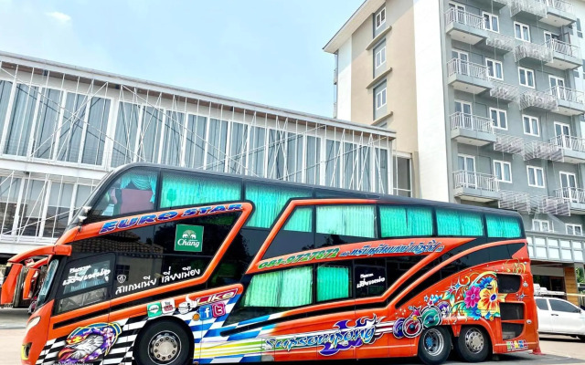 Tai-Shan Suites