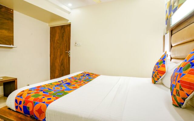 OYO 28127 Hotel Kwality Inn