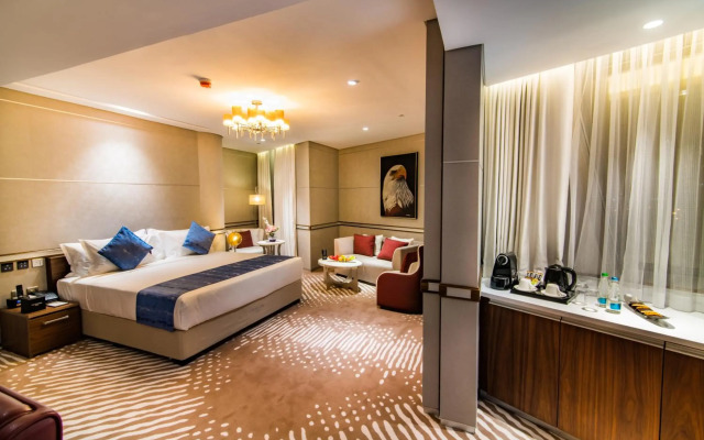 VIP Hotel