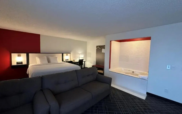 Ramada Waupaca
