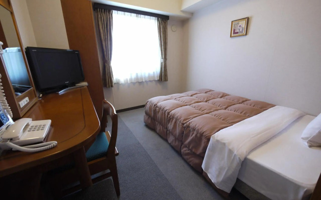 Hotel Route Inn Matsusaka Ekihigashi