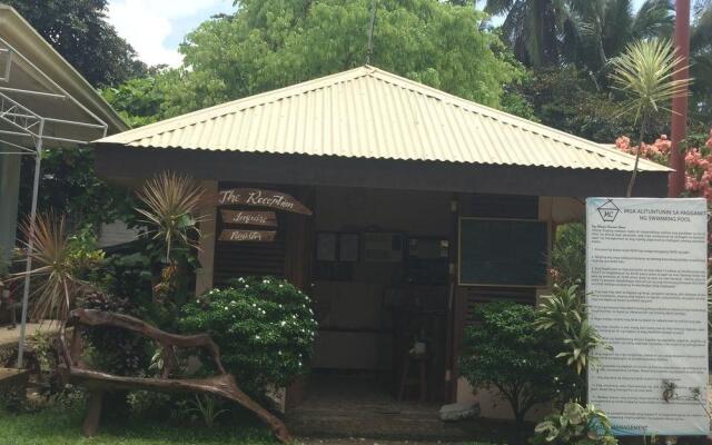 Tay LeLong's Pension House