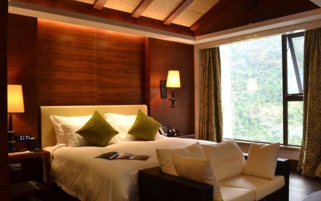 Sanqingshan International Resort