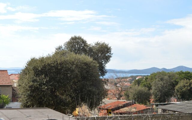 Apartments Ivica Pakostane