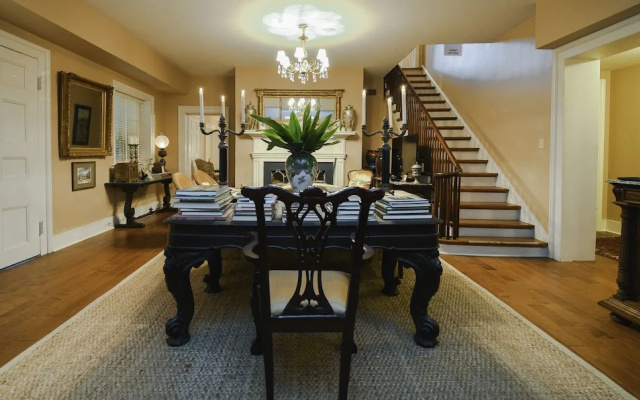 Choctaw Hall Bed and Breakfast
