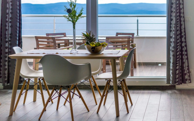 Luxury Apartments Jolara