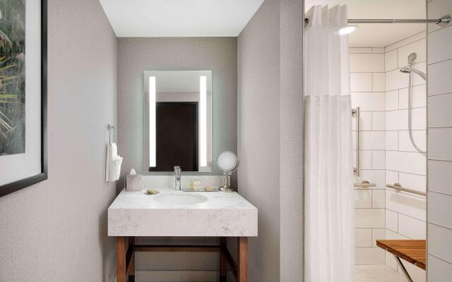 DoubleTree by Hilton Greeley at Lincoln Park