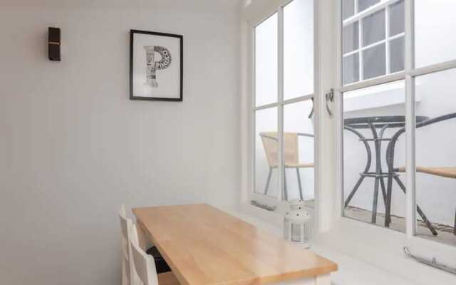 Spacious and Modern Apartment in Pimlico
