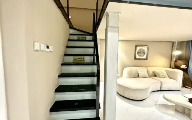 Baiyan Light Luxury Apartment (Central Business District Wanda CBD Branch)