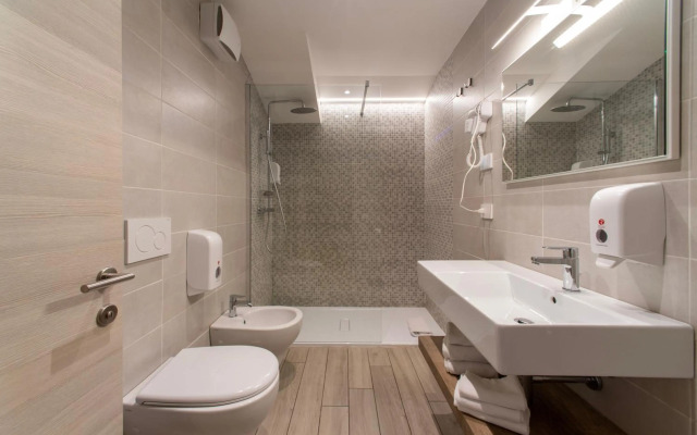 YUGOGO GRAZIOLI 27 Trento Centro