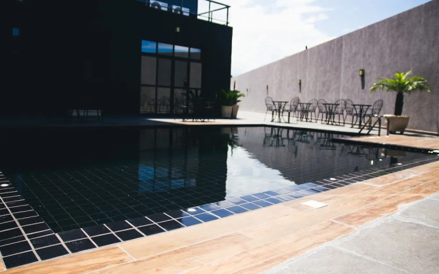 Summit Suítes Hotel Caçapava