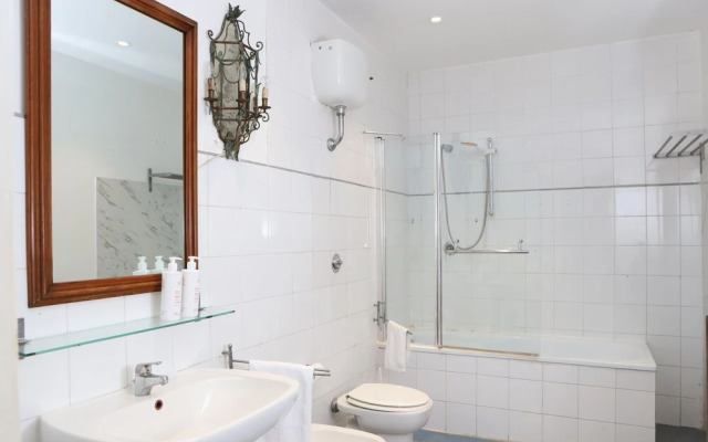 Nana Apartment with Sea View