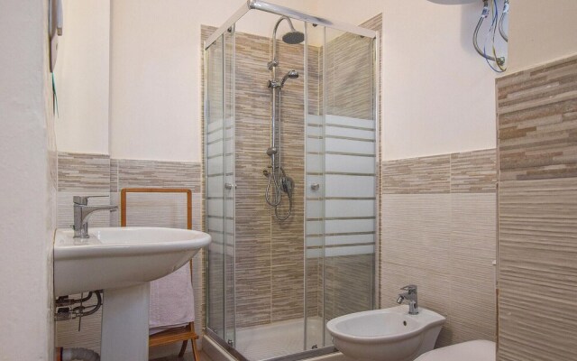 Beautiful Apartment in Linguaglossa With 2 Bedrooms and Wifi