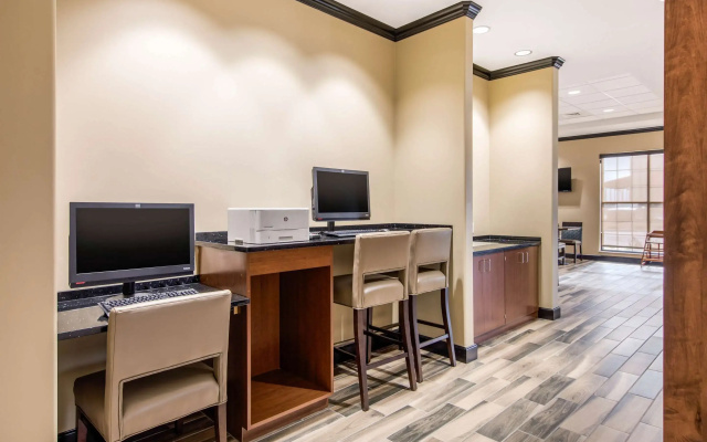 Comfort Suites Liberal North