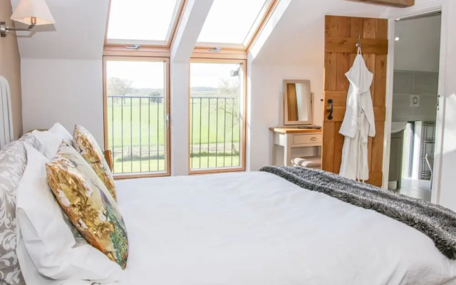 Vitula Cottage
