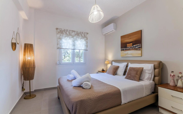 Gouves Family Apartment with Jacuzzi
