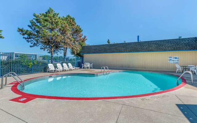 Rodeway Inn