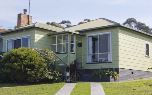 Lady Barron Holiday Home