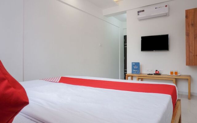 OYO 14437 Casa Fedora