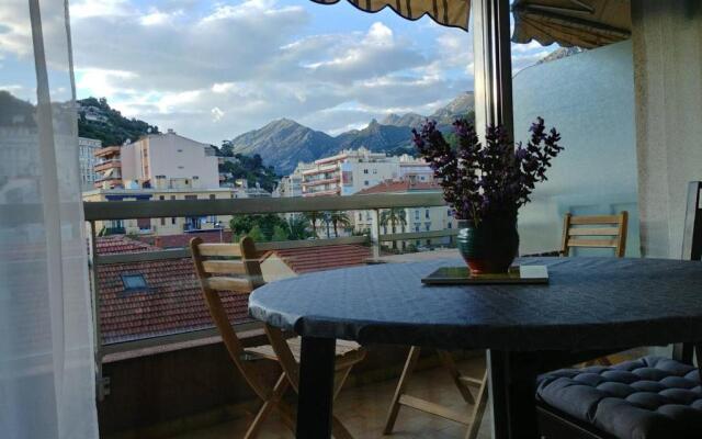 Studio avec Parking Privé au Cœur de la Ville