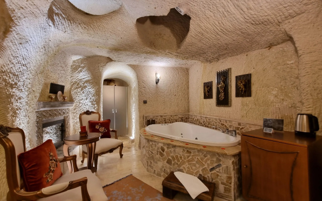 Elysion Cave Suites