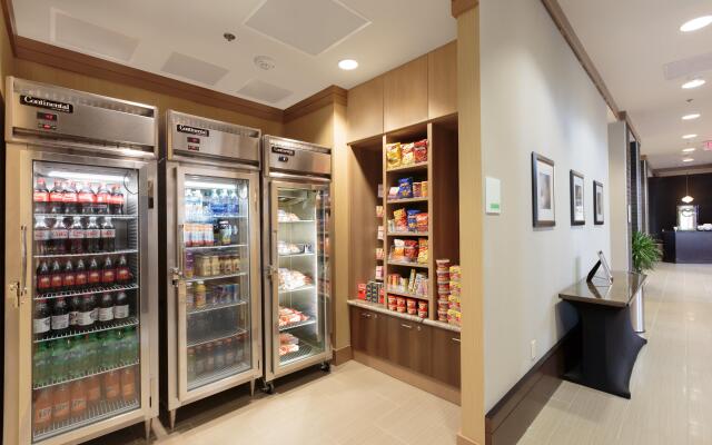 Crowne Plaza Shenandoah - The Woodlands Area by IHG