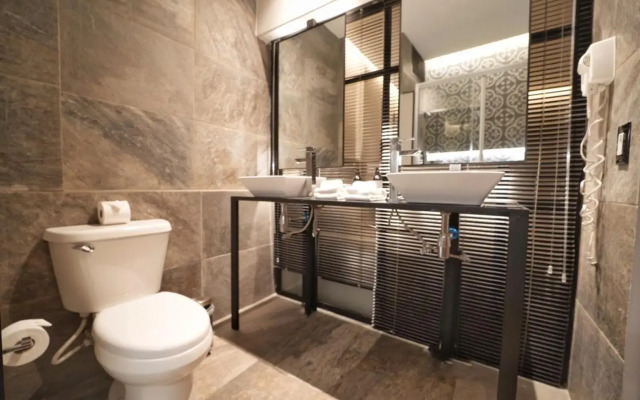 Óntico Urban Design Hotel