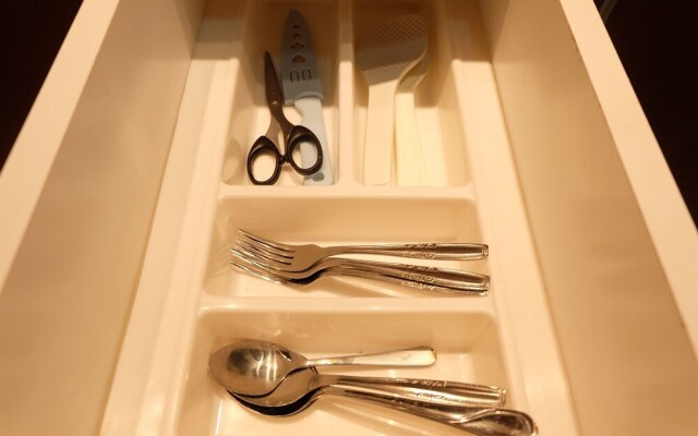 2BR Apartment with City View @ Woodland Park Residence