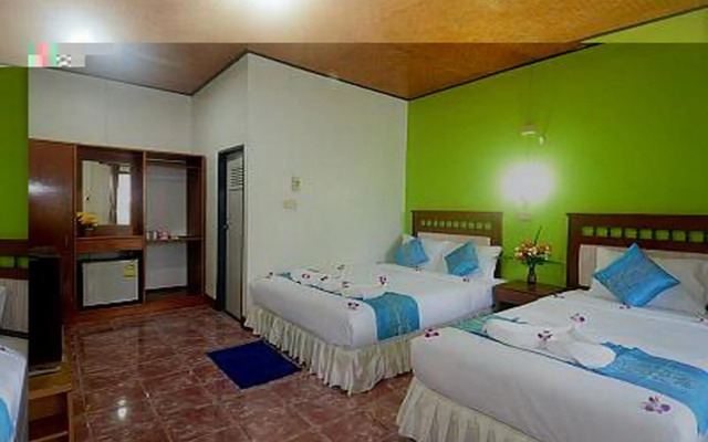 Lanta Sunny House