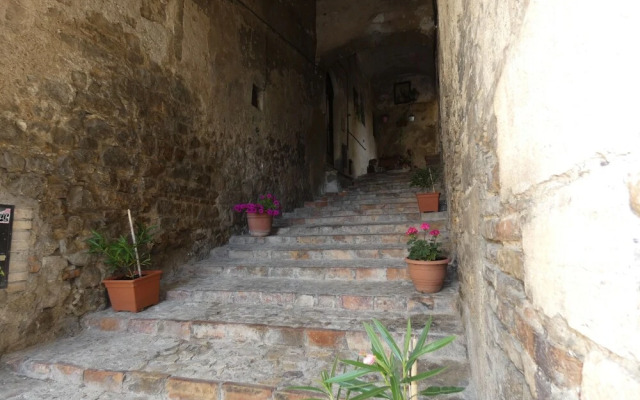 Scappo In Umbria, la Casa del Vicolo