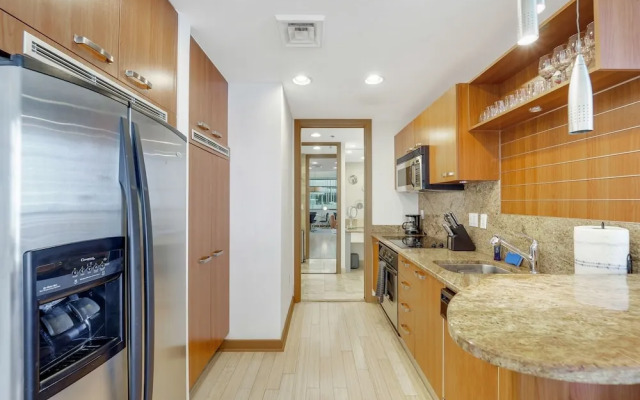 Miami Luxury Executive Apartment