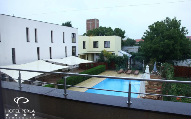 Perla Hotel