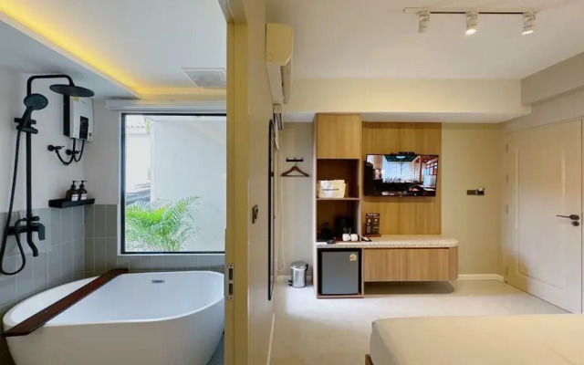 Urban Room Samed