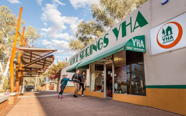 YHA Alice Springs