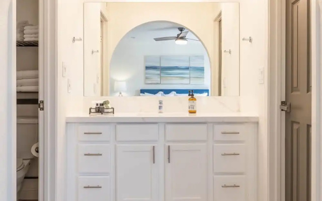 Scottsdale Sahuaro 4 Bedroom Home by RedAwning