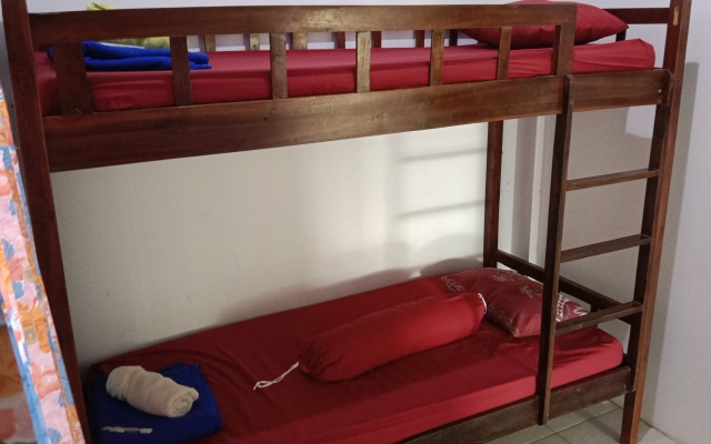 Tiga Dua Homestay by ZUZU