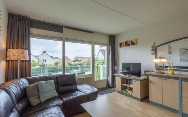 Cozy Apartment With Balcony