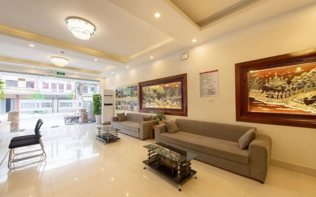 Oyo 383 Luxury Airport Hotel & SPA