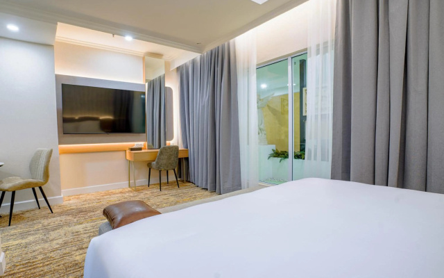 Harmoni One Convention Hotel & Service Apartments – Guest Rooms – Batam