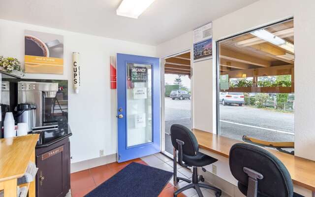 Motel 6 Gold Beach