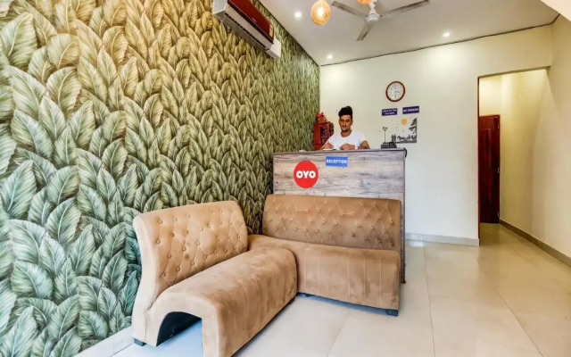 Oyo Flagship 703864 Su Casa