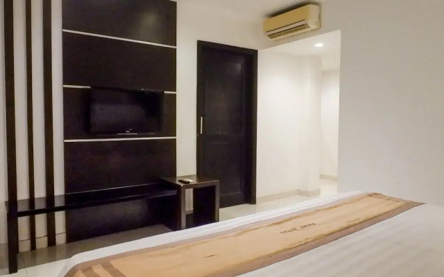 Luxurious and Relaxing 1BR Apartment at Prime Royal Residence