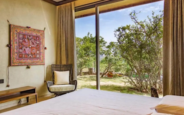 RedhomeX Historic Bungalow