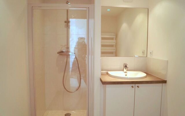 Dinard centre calme 2 Chambres Balcon